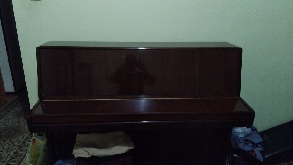 Юност 3 пианина прадается