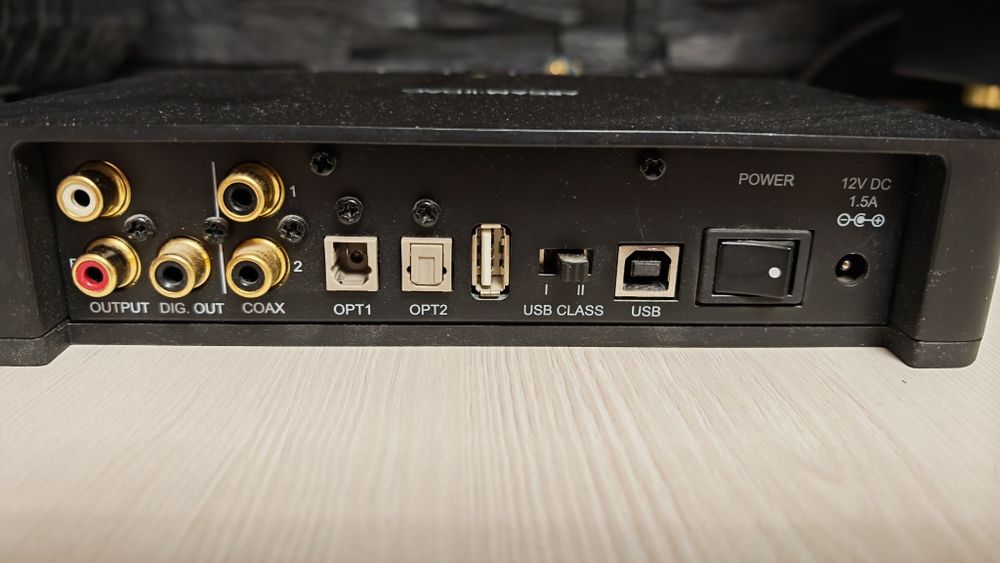 Arcam IrDac, Technics, Denon