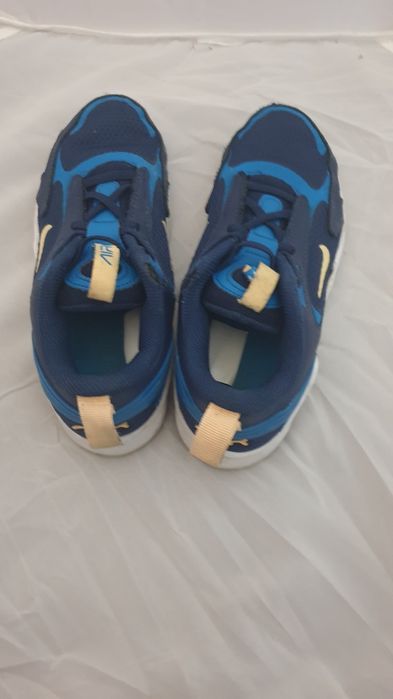 Nike Air Max Bolt   33,5 размер