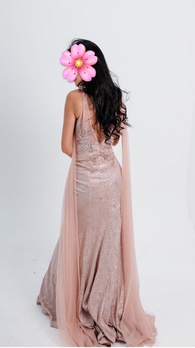 Продам вечернее платье