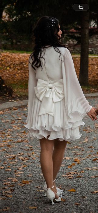 Rochie albă, vaporoasă și elegantă !