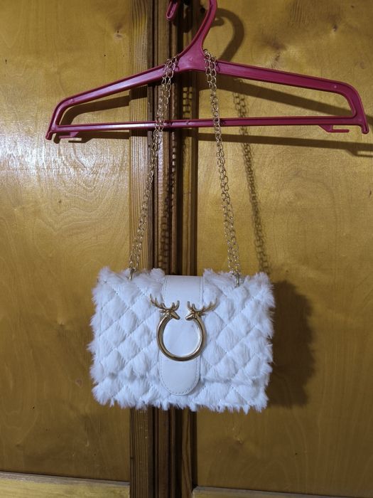 Сумочки в продаже новые