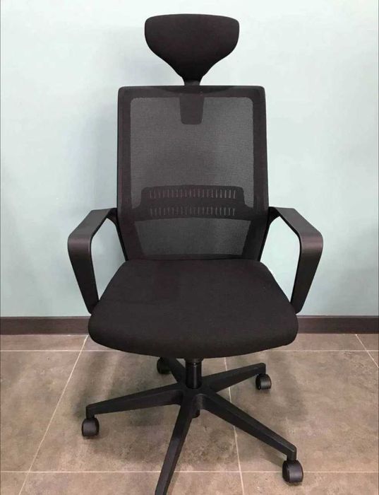 Кресло для офиса и дома -  Tomar