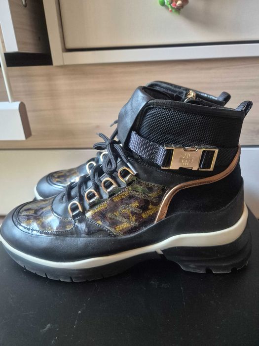 Jimmy Choo Timberland Hogl