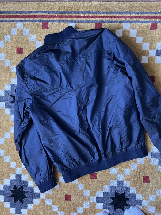 Andrews Мъжко Яке