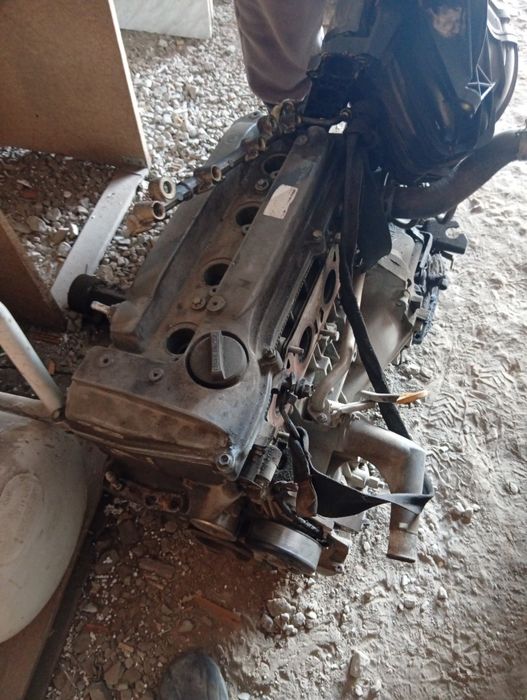 Двигатель Тойота 2.4 вместе с Акпп300 000