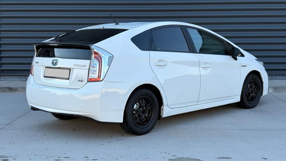 TOYOTA Prius 2014 — imagine 4