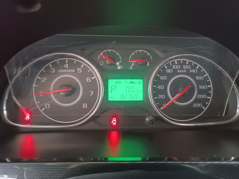 Chevrolet  Gentra qora 3 pozitsiya