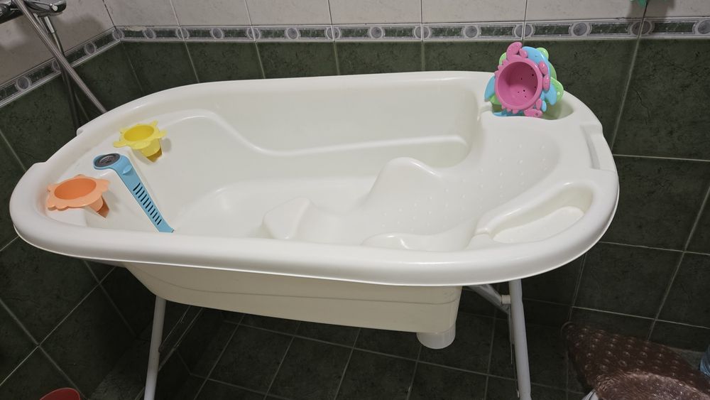 Вана със стойка cangaroo