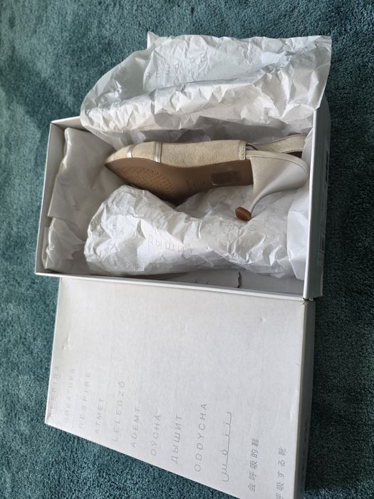 Обувки Geox, нови, ест.кожа