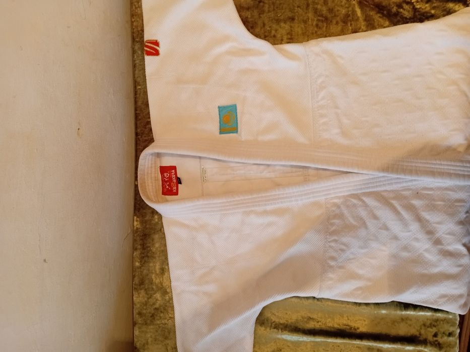 Кимано сакура бу