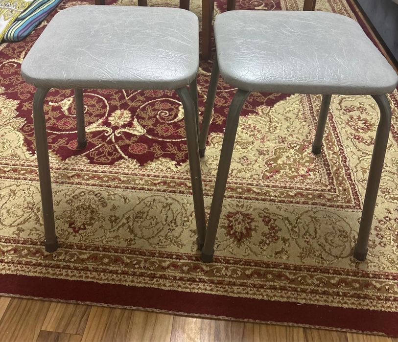 Стульчики звоните