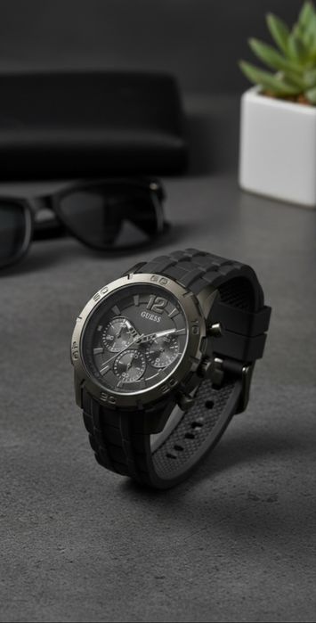 Стилен GUESS Chronograph – Мат Черно и Сиво