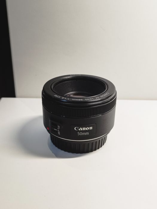 Canon 250d + 50mm f1.8 + komplekt