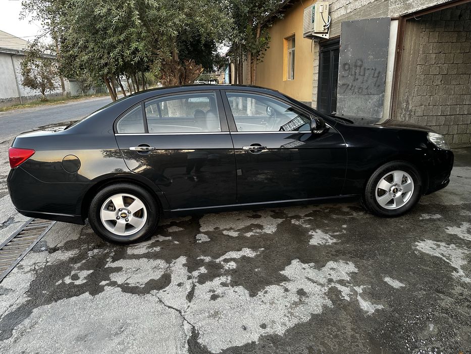 Chevrolet Epica 2009 yil