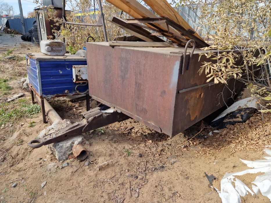 Продам передвижную емкость