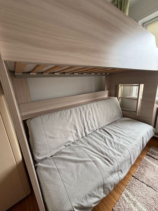 Двухъярусная кровать для детей / подростков