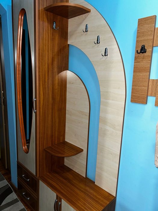 Cuier cu depozitare pantofi!