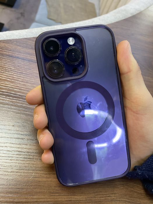 Iphone 14 pro purple
