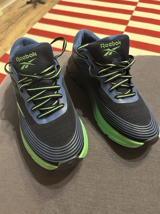 Оригинални маратонки Reebok размер 44 ,5