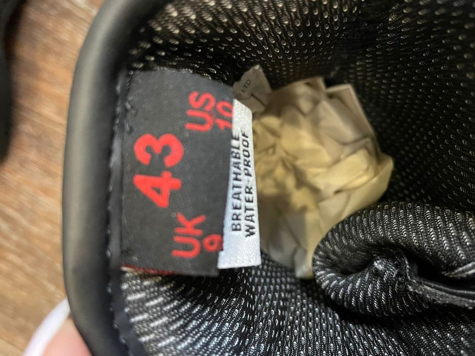 Продам новые ботинки для мотоцикла