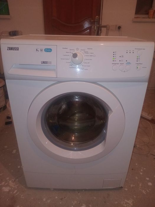 Продам стиралку работает как часики