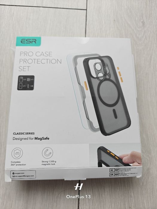 Vând husa  iPhone 15 Pro Max Noua!