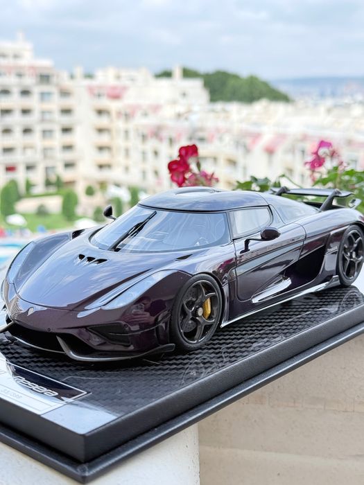 Колекционерски модел Koenigsegg Regera Carbon FrontiArt 1:18