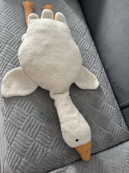 Продается заяц игрушка говорящий и гусь обнимашка