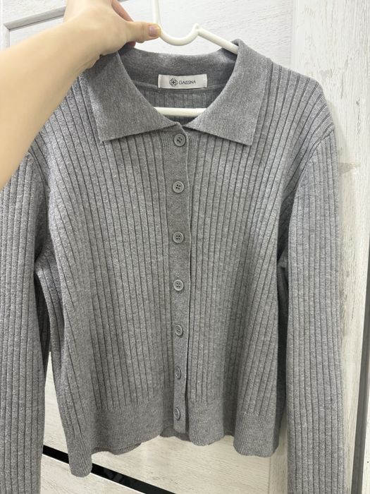 Кофта от бренда GAISSINA