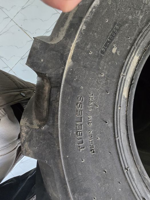 Шины трактора. PrimeX. 12,5-20