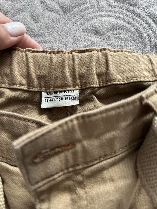 Брюки подростковые на 12-13 лет,отличного качества