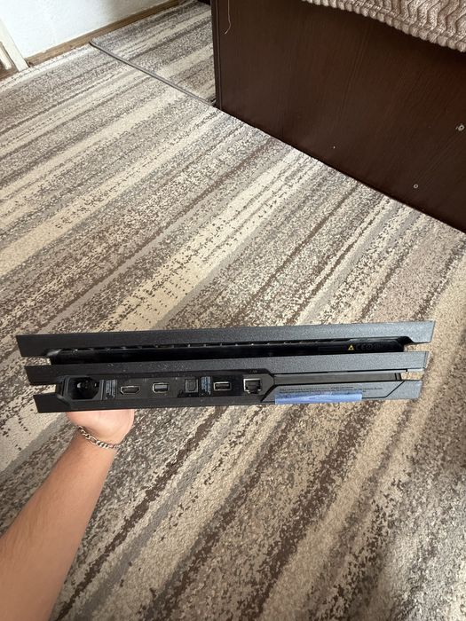 Playstation 4 Pro 1TB