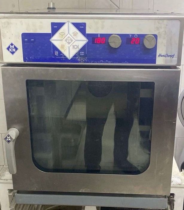 Професионален комбиниран конвектомат MKN HansDampf Compact