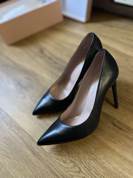 Обувь кожанная nursace