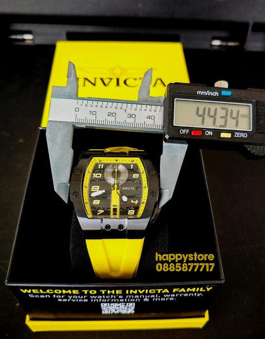 часовник INVICTA Racing Yellow 44mm-54mm, Инвикта нов