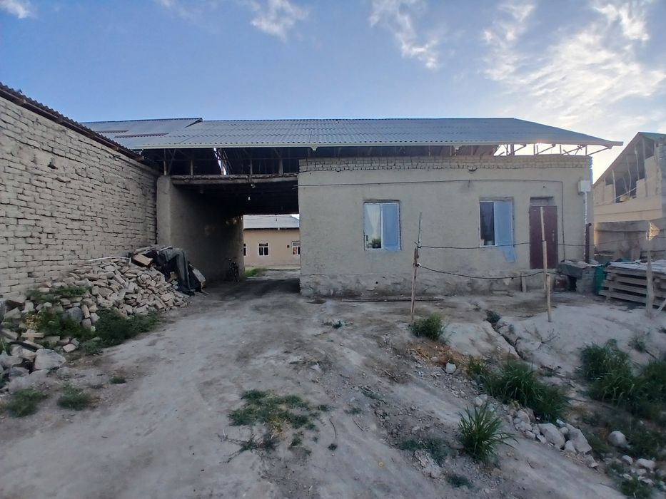 hovli sotiladi 6_sutix kattej foson
