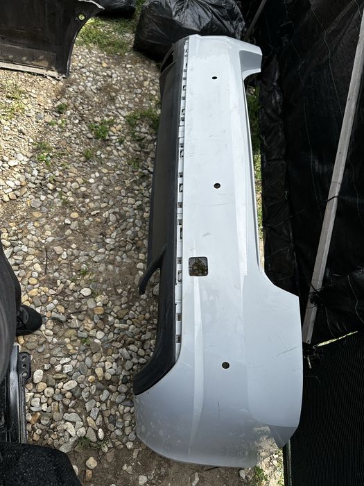 Bară spate skoda octavia 3 vrs.cod:5e5807421.B.
