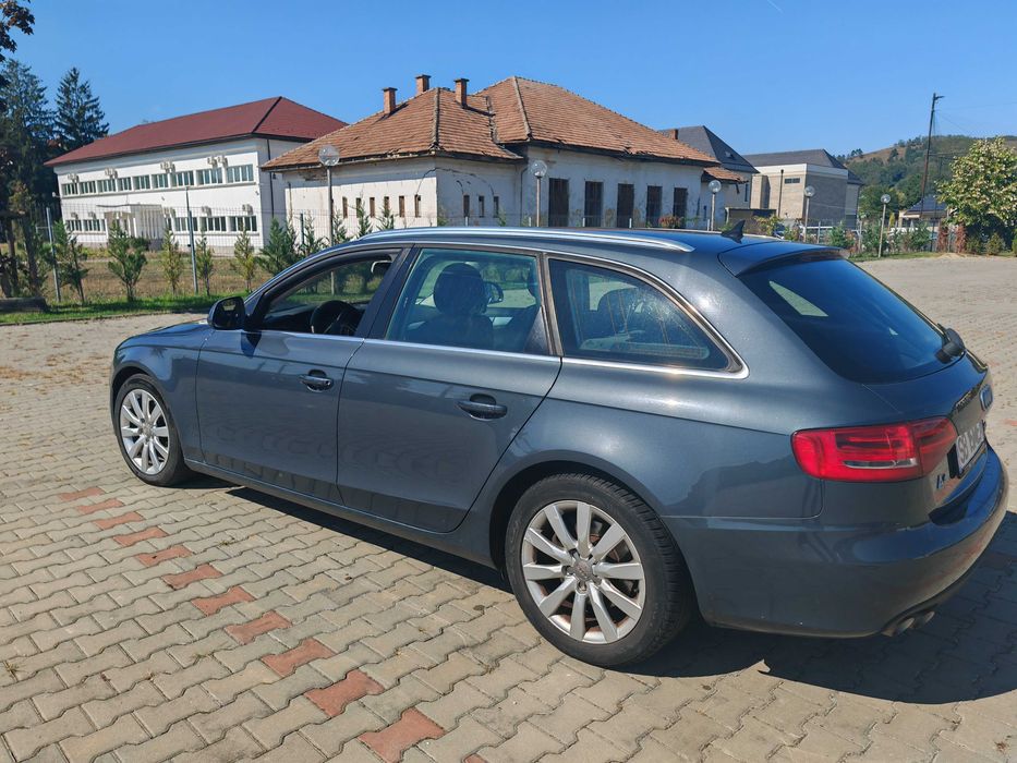 AUDI A4 Avant 2009 — imagine 4