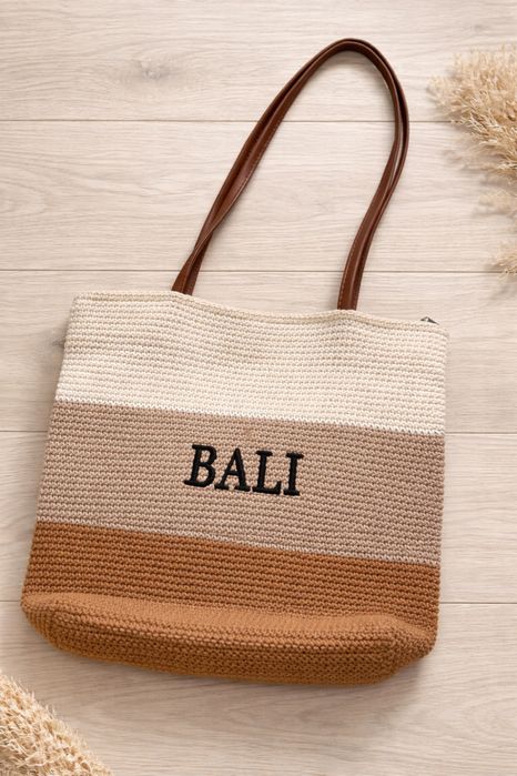 Сумка с надписью BALI