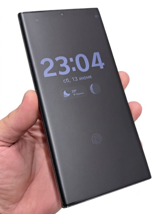 Продается Samsung Galaxy S23 Ultra, черный цвет, в отличном состоянии
