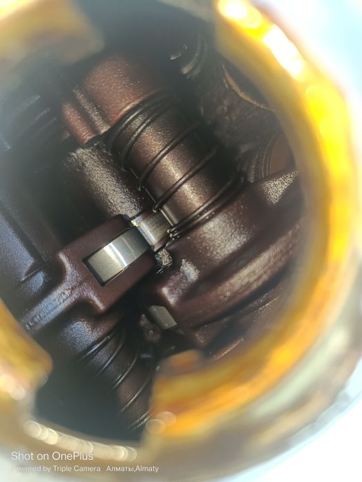 мотор двигатель Mitsubishi sigma 6g72