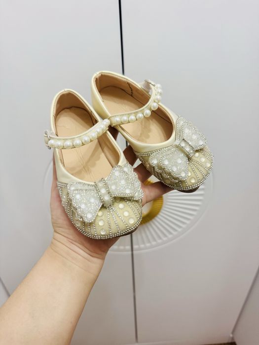 Туфли для девочки 28размер