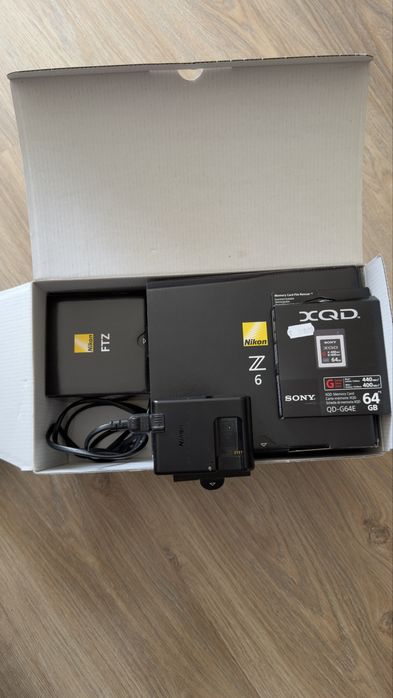 Фотоапарат Nikon Z6 комплект ( FTZ adapter + зарядно + XQD 64gb карта)