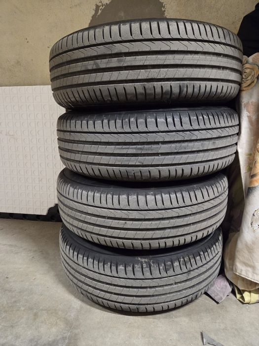 Nissan X-Trail T32 17цола с летни гуми