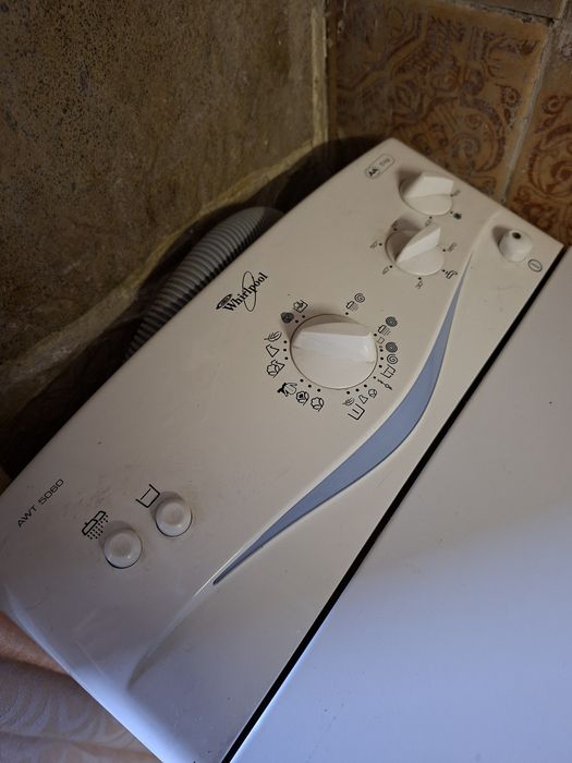 Mașină de spălat verticala Whrilpool AWT 5060