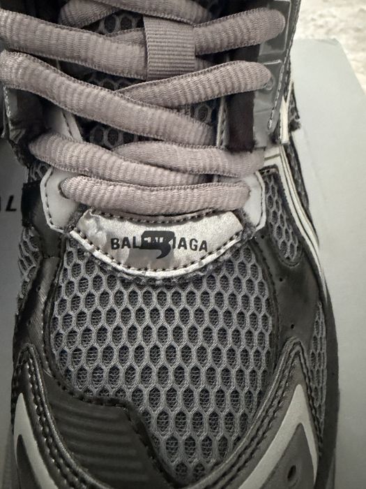 balenciaga runner
