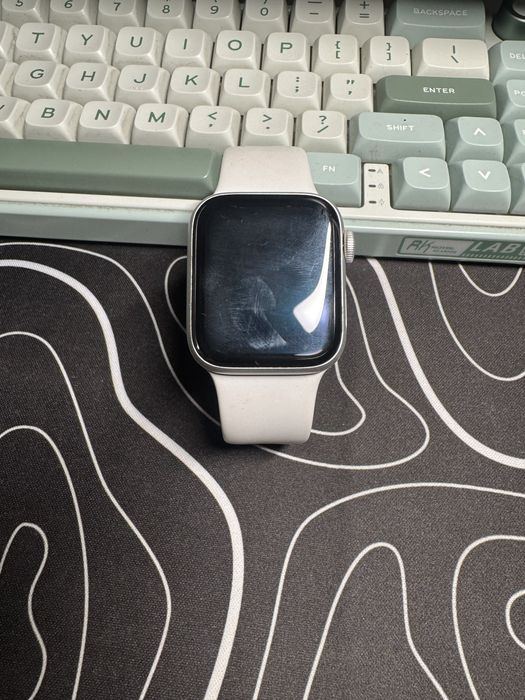 Apple watch se gen 1(2020)