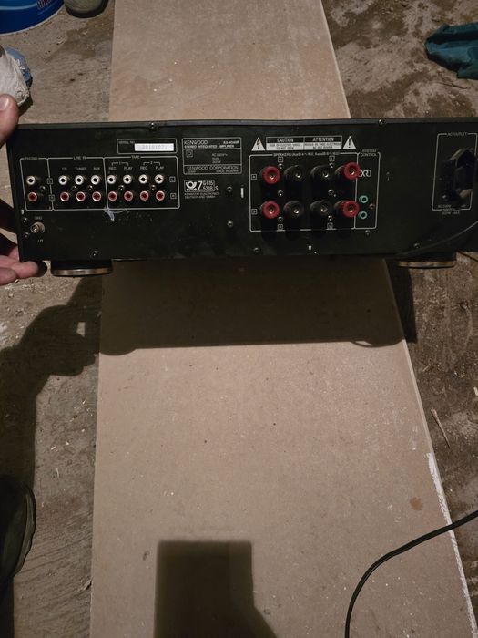 Kenwood Усилвател