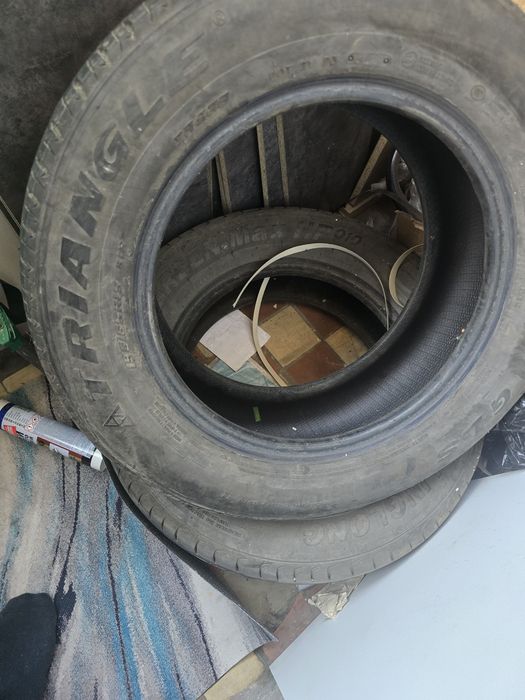 Шины по одной остались